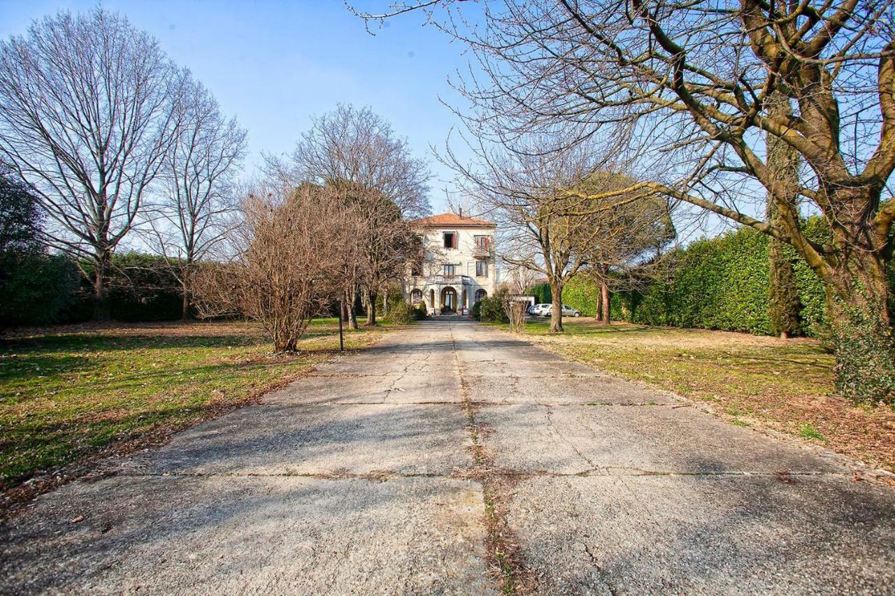 Caseospitali - Ca Del Frassino, Suggestivo Appartamento In Villa 2 Camere E 2 Bagni Per 5 Gorgonzola Exterior photo